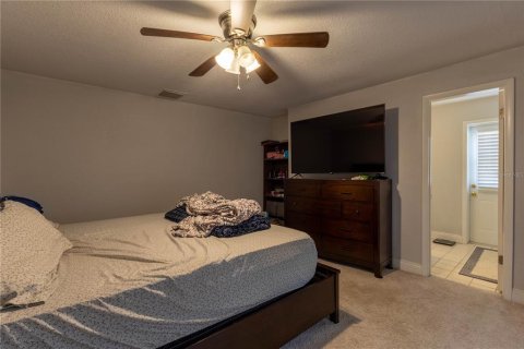 House in Ocoee, Florida 3 bedrooms, 154.22 sq.m. № 2403641 - photo 17