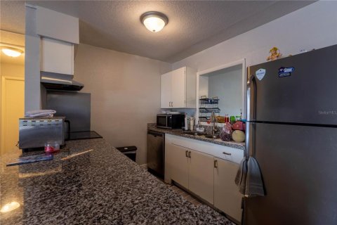 House in Ocoee, Florida 3 bedrooms, 154.22 sq.m. № 2403641 - photo 6
