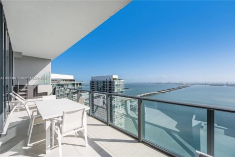 Condo in Miami, Florida, 3 bedrooms № 1865017 - photo 3