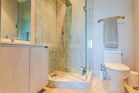 Condo in Miami, Florida, 3 bedrooms № 1865017 - photo 11