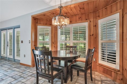 House in Windermere, Florida 4 bedrooms, 239.87 sq.m. № 1826283 - photo 15