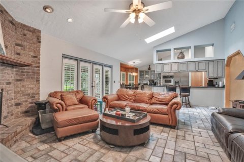 House in Windermere, Florida 4 bedrooms, 239.87 sq.m. № 1826283 - photo 10