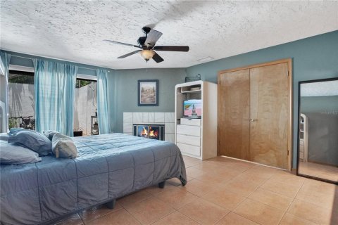 House in Windermere, Florida 4 bedrooms, 239.87 sq.m. № 1826283 - photo 17