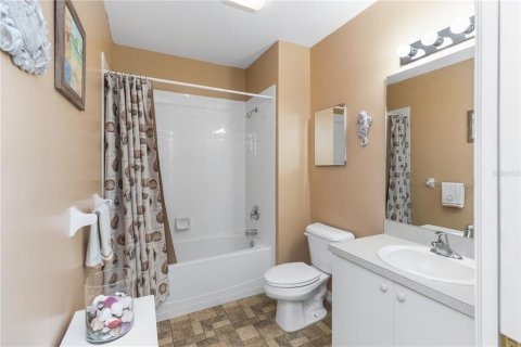 Condo in Punta Gorda, Florida, 2 bedrooms  № 1844423 - photo 21