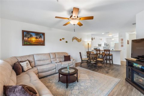 Condo in Punta Gorda, Florida, 2 bedrooms  № 1844423 - photo 13