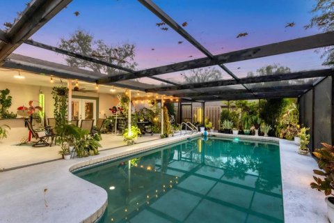 Villa ou maison à vendre à Sarasota, Floride: 3 chambres, 210.24 m2 № 2148176 - photo 15