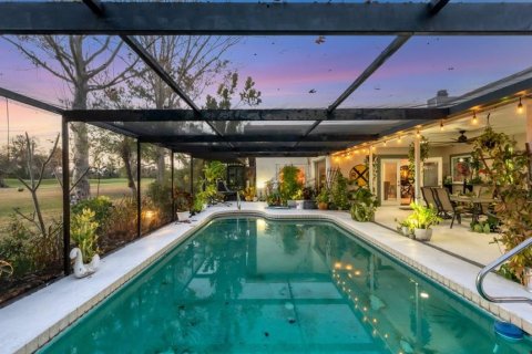Villa ou maison à vendre à Sarasota, Floride: 3 chambres, 210.24 m2 № 2148176 - photo 16