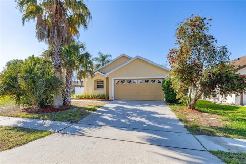 House in Kissimmee, Florida 4 bedrooms, 165.18 sq.m. № 2092092 - photo 5