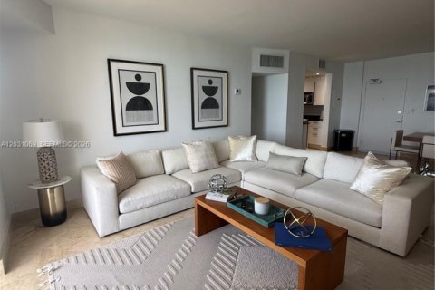 Copropriété à louer à Bal Harbour, Floride: 2 chambres, 98.1 m2 № 2085620 - photo 13