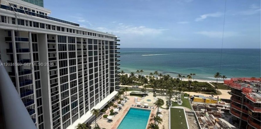 Condo à Bal Harbour, Floride, 2 chambres  № 2085620