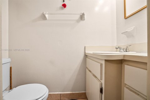 Купить таунхаус в Майами-Гарденс, Флорида 2 спальни, 86.4м2, № 2006449 - фото 9