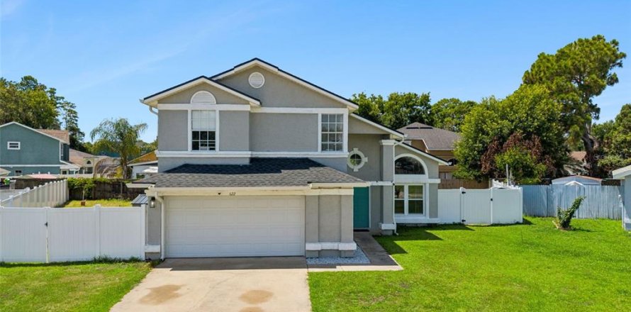 Villa ou maison à Orlando, Floride 4 chambres, 165.46 m2 № 2148468