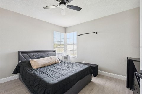 Villa ou maison à vendre à Orlando, Floride: 4 chambres, 165.46 m2 № 2148468 - photo 19