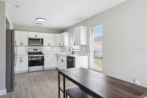 Villa ou maison à vendre à Orlando, Floride: 4 chambres, 165.46 m2 № 2148468 - photo 10