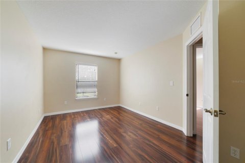Condominio en venta en Kissimmee, Florida, 4 dormitorios, 171.87 m2 № 2237518 - foto 9