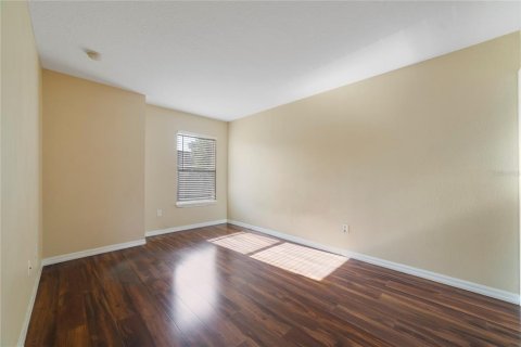 Condominio en venta en Kissimmee, Florida, 4 dormitorios, 171.87 m2 № 2237518 - foto 13