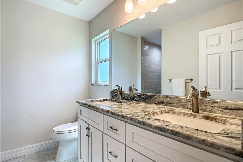House in North Port, Florida 3 bedrooms, 132.57 sq.m. № 1827661 - photo 20