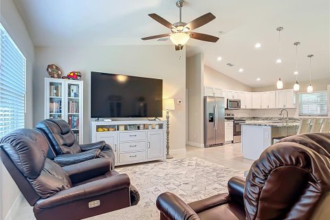 House in North Port, Florida 3 bedrooms, 132.57 sq.m. № 1827661 - photo 3