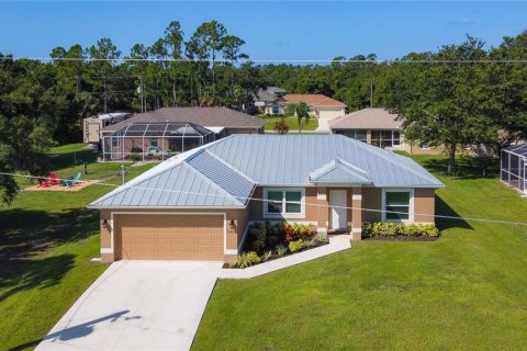 House in North Port, Florida 3 bedrooms, 132.57 sq.m. № 1827661 - photo 2