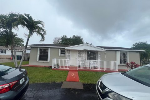 Villa ou maison à vendre à Homestead, Floride: 3 chambres, 159.05 m2 № 2068255 - photo 3