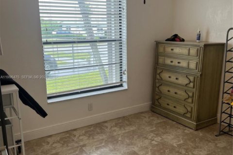 Villa ou maison à vendre à Homestead, Floride: 3 chambres, 159.05 m2 № 2068255 - photo 9