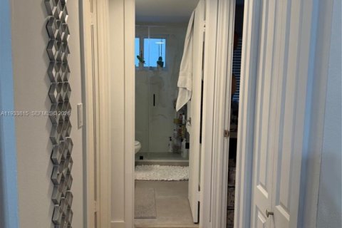 Copropriété à vendre à Miami, Floride: 2 chambres, 74.69 m2 № 1992071 - photo 8