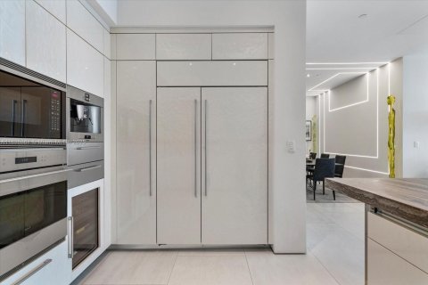 Copropriété à vendre à Sunny Isles Beach, Floride: 2 chambres, 213.68 m2 № 1818285 - photo 18
