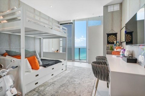 Copropriété à vendre à Sunny Isles Beach, Floride: 2 chambres, 213.68 m2 № 1818285 - photo 26