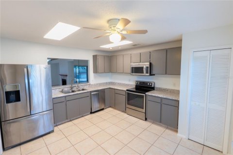 Casa en venta en Tampa, Florida, 3 dormitorios, 153.2 m2 № 1781304 - foto 17