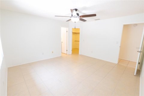 Casa en venta en Tampa, Florida, 3 dormitorios, 153.2 m2 № 1781304 - foto 20