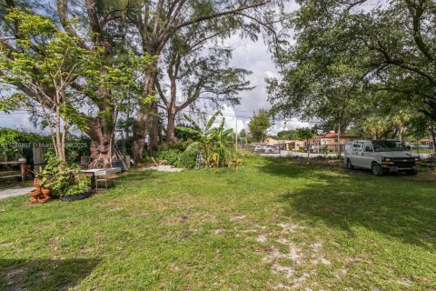 Land in Miami, Florida № 1862854 - photo 2