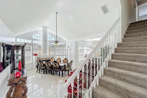 House in Orlando, Florida 4 bedrooms, 191.1 sq.m. № 1885883 - photo 15