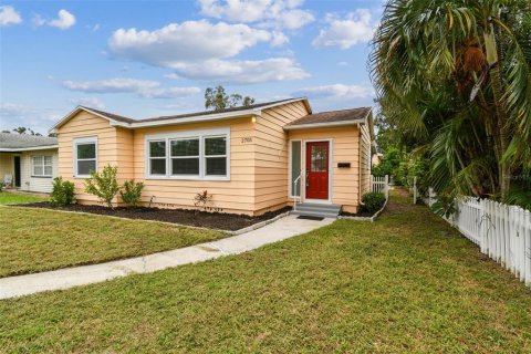 Casa en venta en Saint Petersburg, Florida, 3 dormitorios, 128.21 m2 № 1907785 - foto 2