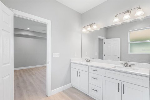 Casa en venta en Winter Haven, Florida, 3 dormitorios, 155.61 m2 № 2216967 - foto 16