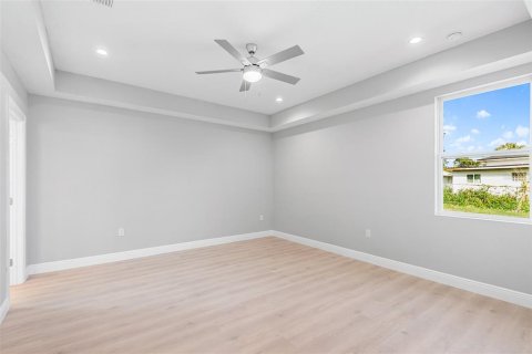 Casa en venta en Winter Haven, Florida, 3 dormitorios, 155.61 m2 № 2216967 - foto 11