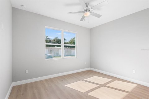 Casa en venta en Winter Haven, Florida, 3 dormitorios, 155.61 m2 № 2216967 - foto 17