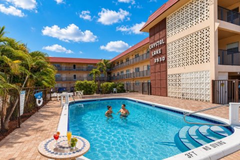 Copropriété à vendre à Deerfield Beach, Floride: 2 chambres, 81.94 m2 № 2146292 - photo 3