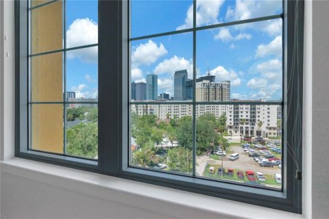 Copropriété à vendre à Tampa, Floride: 2 chambres, 134.99 m2 № 2315039 - photo 14