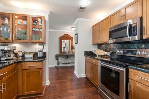 Copropriété à vendre à Tampa, Floride: 2 chambres, 134.99 m2 № 2315039 - photo 5
