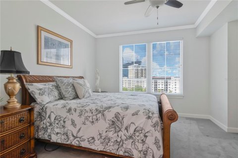 Copropriété à vendre à Tampa, Floride: 2 chambres, 134.99 m2 № 2315039 - photo 12
