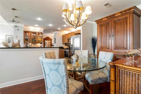 Copropriété à vendre à Tampa, Floride: 2 chambres, 134.99 m2 № 2315039 - photo 2