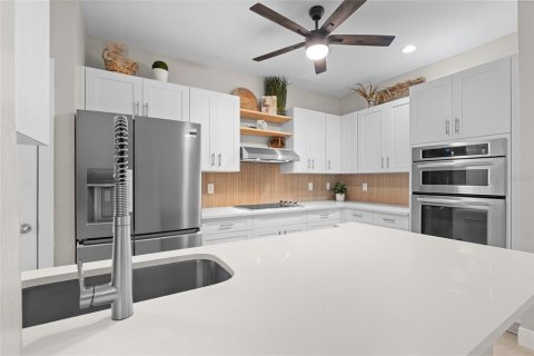 Condominio en venta en Tampa, Florida, 2 dormitorios, 92.53 m2 № 1852937 - foto 11