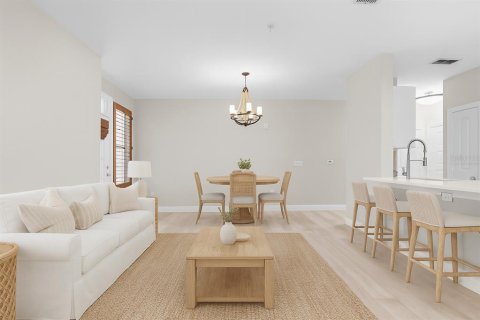 Condominio en venta en Tampa, Florida, 2 dormitorios, 92.53 m2 № 1852937 - foto 4
