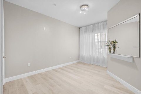Condominio en venta en Tampa, Florida, 2 dormitorios, 92.53 m2 № 1852937 - foto 25