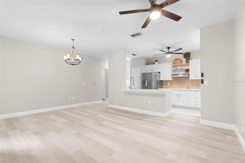 Condominio en venta en Tampa, Florida, 2 dormitorios, 92.53 m2 № 1852937 - foto 14