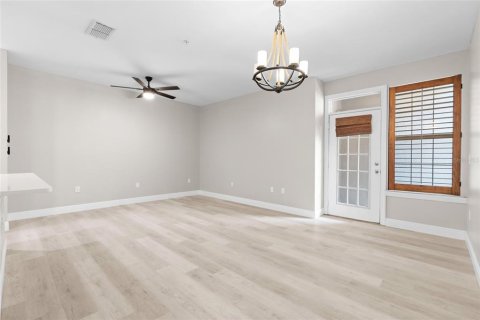 Condominio en venta en Tampa, Florida, 2 dormitorios, 92.53 m2 № 1852937 - foto 16