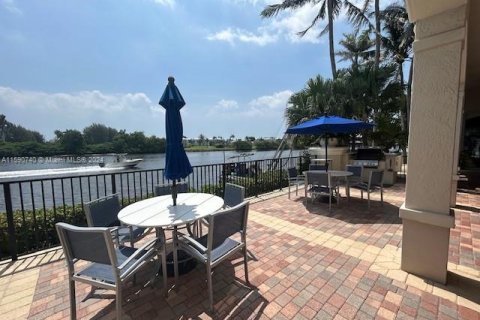 Condominio en venta en Boynton Beach, Florida, 2 dormitorios, 86.68 m2 № 1959344 - foto 14