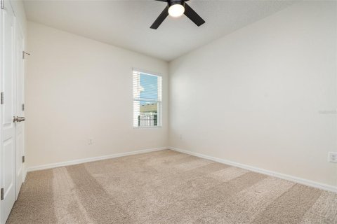 House in New Smyrna Beach, Florida 3 bedrooms, 153.29 sq.m. № 1807351 - photo 15