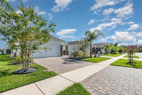 House in New Smyrna Beach, Florida 3 bedrooms, 153.29 sq.m. № 1807351 - photo 3