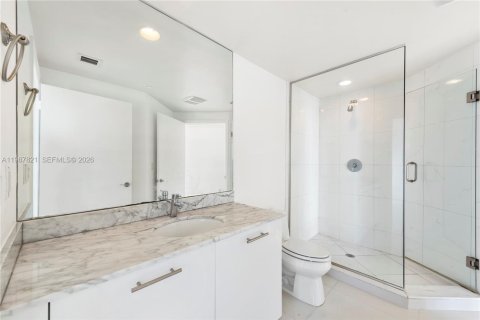 Condominio en venta en Miami, Florida, 2 dormitorios, 106.47 m2 № 2051188 - foto 15